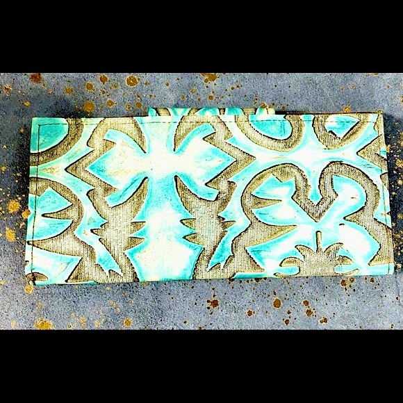 NWT Keep It Gypsy Turquoise Tooled Genuine Leather Wallet - Picture 11 of 16